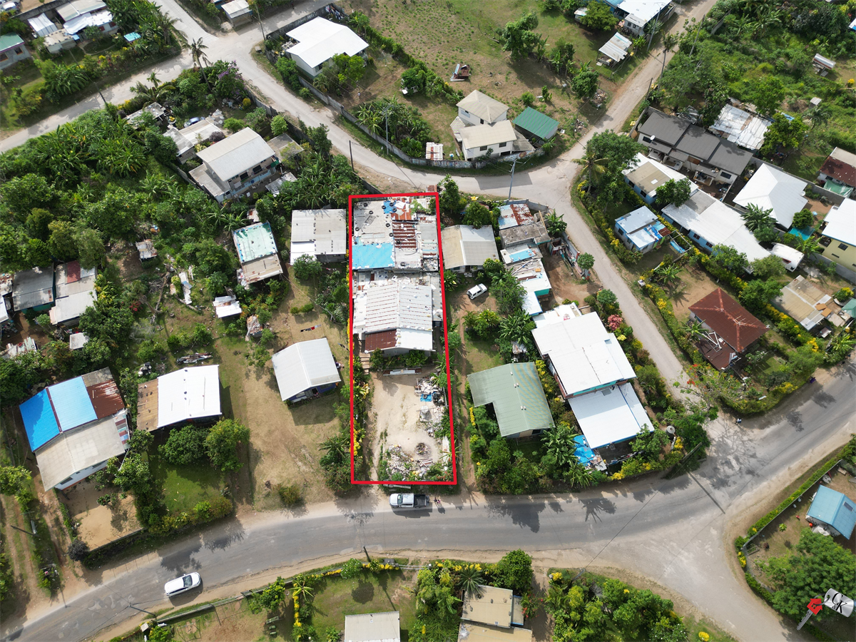Investment Opportunity: Multi-Unit Residential Property, photo 2 of 5